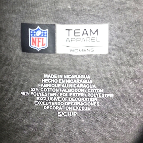 Women's New York Giants Shirts - Picture 3 of 4